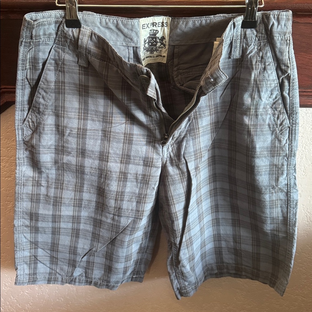 Express Men's Size 30 Plaid Shorts in Gray Preppy Grunge Casual Shorts Pre-owned - Picture 4 of 6